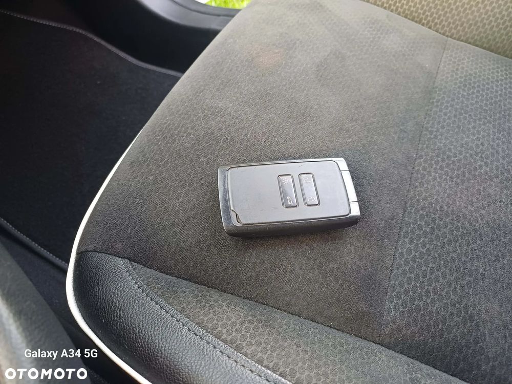 Renault Clio - 21