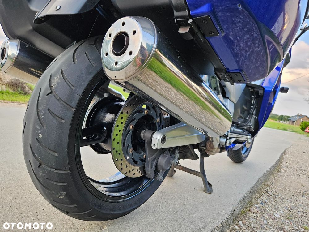 Yamaha FJR - 12