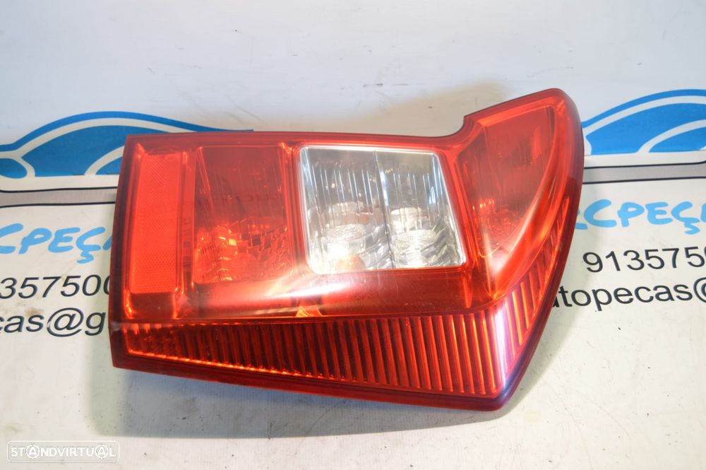 FAROLIM FAROLINS TRASEIRO TRÁS ORIGINAL 924011D0 92401 1D0 KIA CARENS III 3 MK3 FG 2.0i CVVT 16V 106CV G4KA - 13