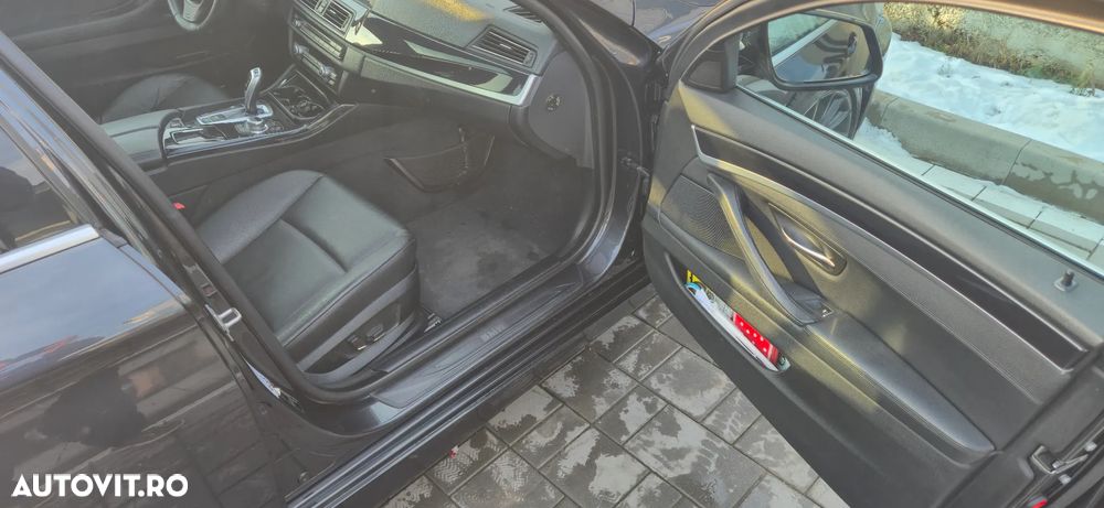 BMW Seria 5 520d - 12
