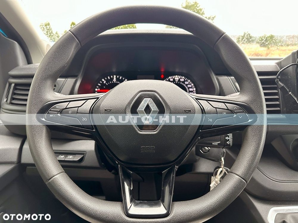 Renault Trafic - 22