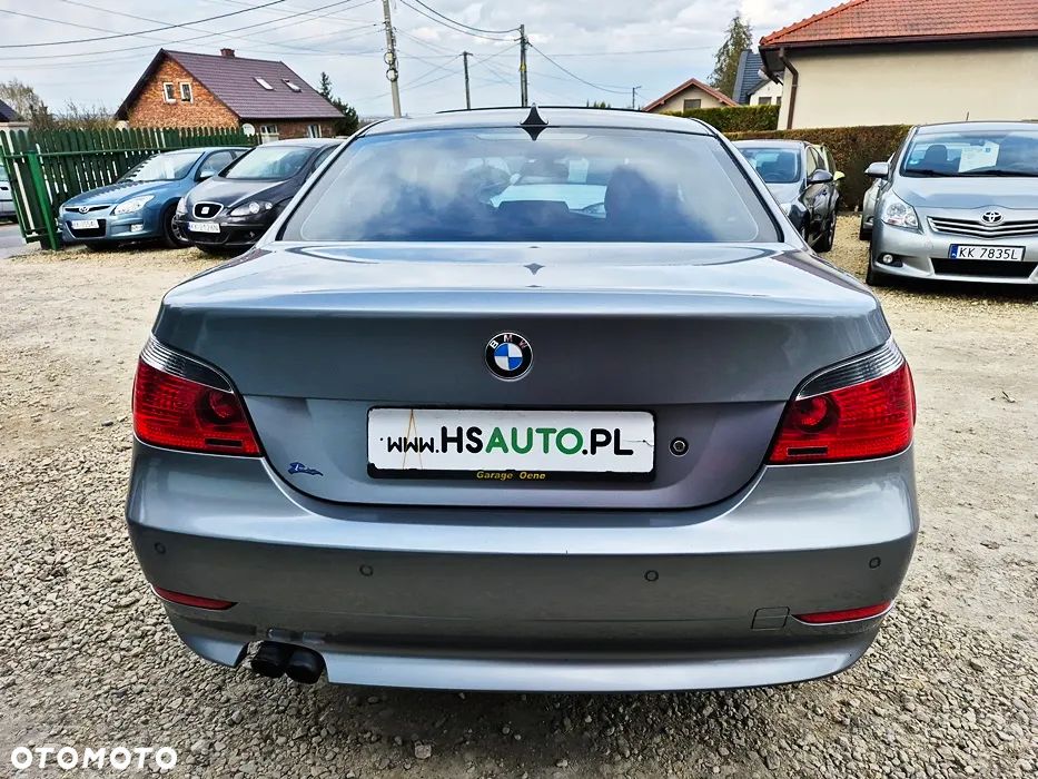 BMW Seria 5 523i - 16