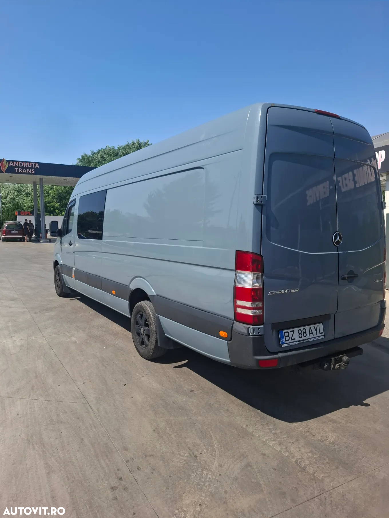 Mercedes-Benz Sprinter - 6
