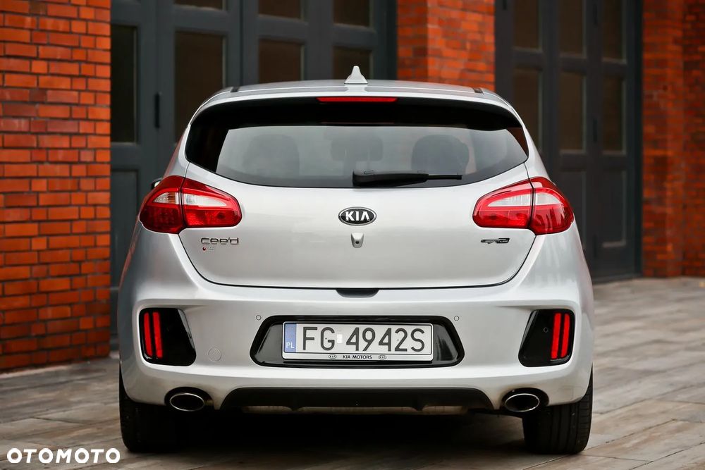 Kia Ceed Cee'd 1.6 CRDi GT Line - 10
