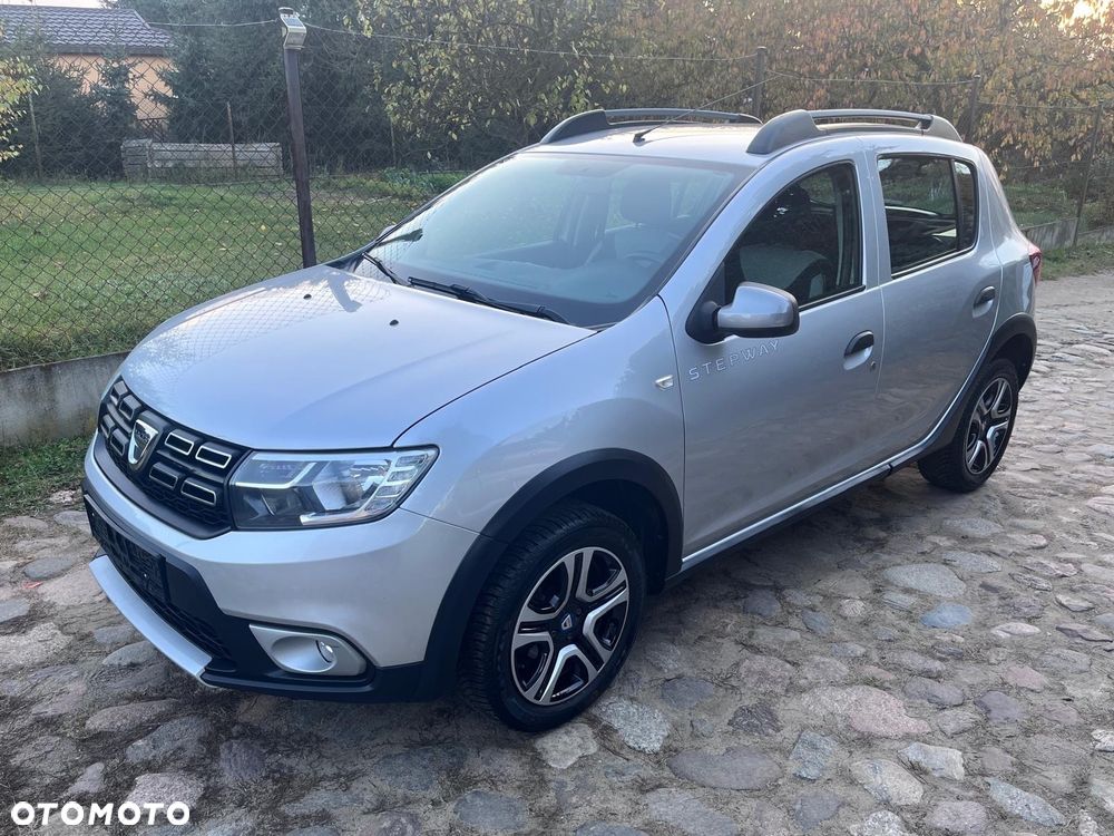 Dacia Sandero Stepway - 1