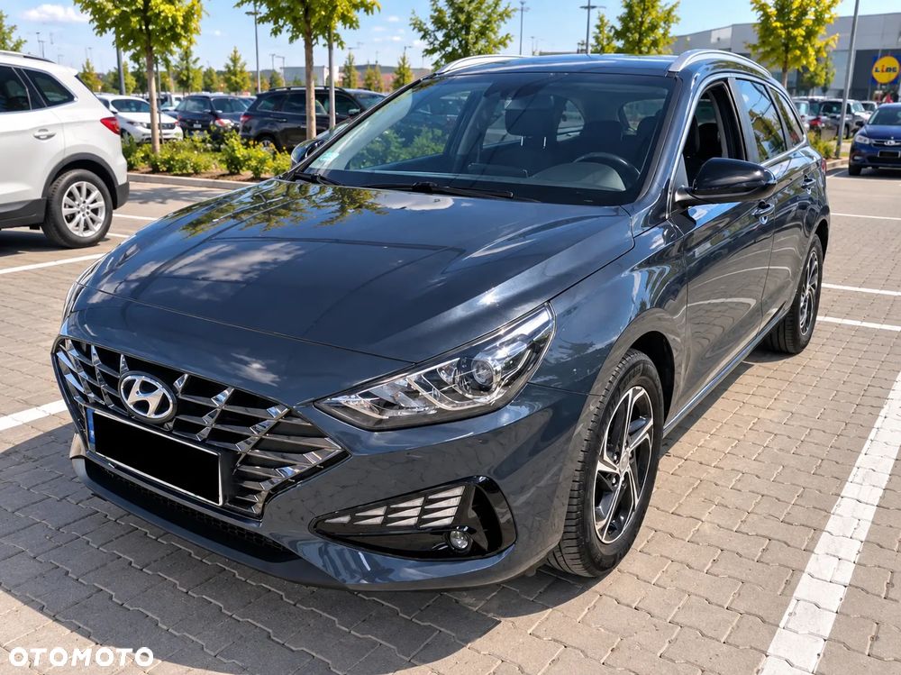 Hyundai i30 1.5 DPI Smart - 1