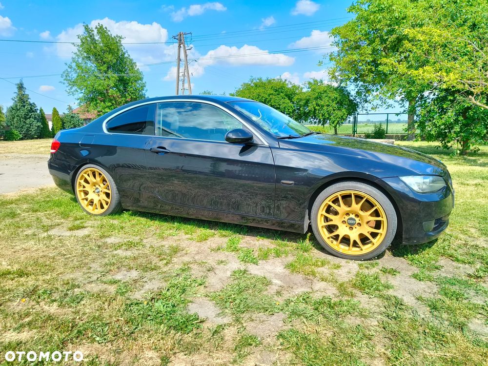 BMW Seria 3 335d - 18