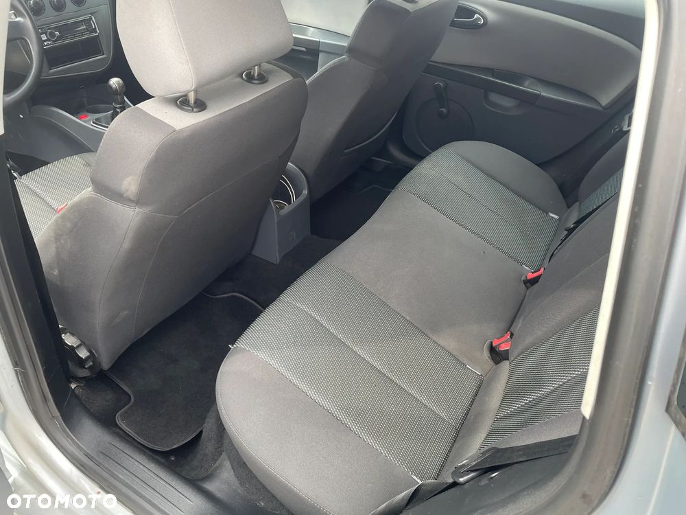 Seat Leon 1.6 Style - 11