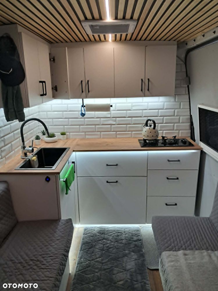 Volkswagen Crafter - 5