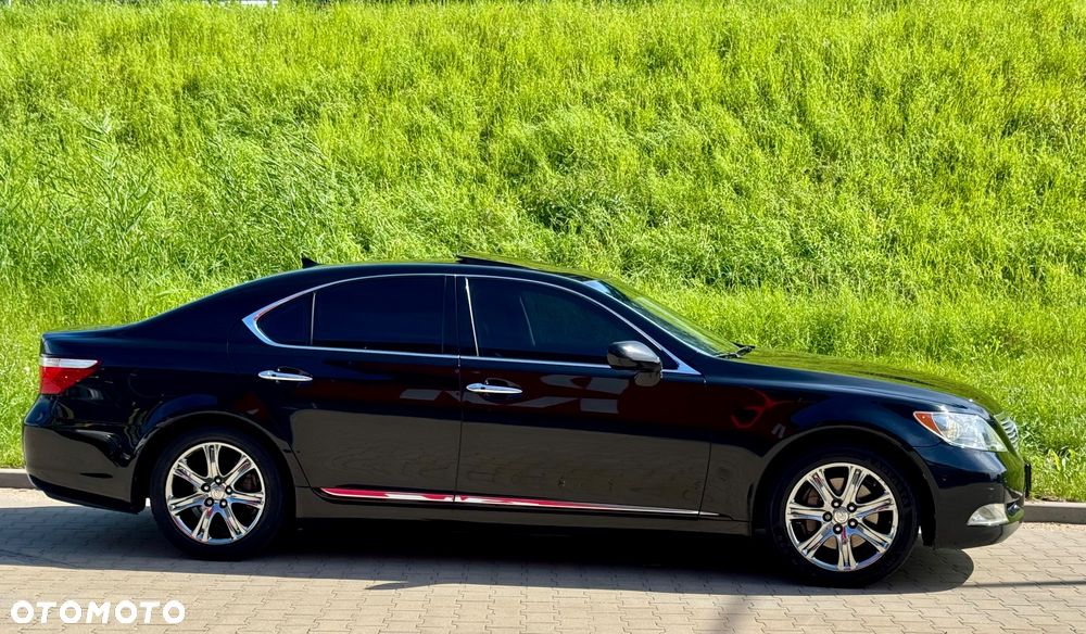 Lexus LS - 34