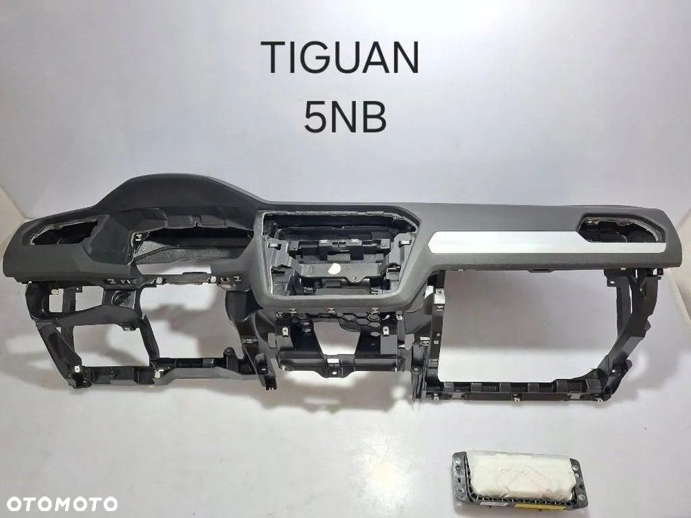 VW Tiguan 2017 Deska rozdzielcza Konsola +Airbag KOMPLET SUPERSTAN ORYGINAŁ - 1