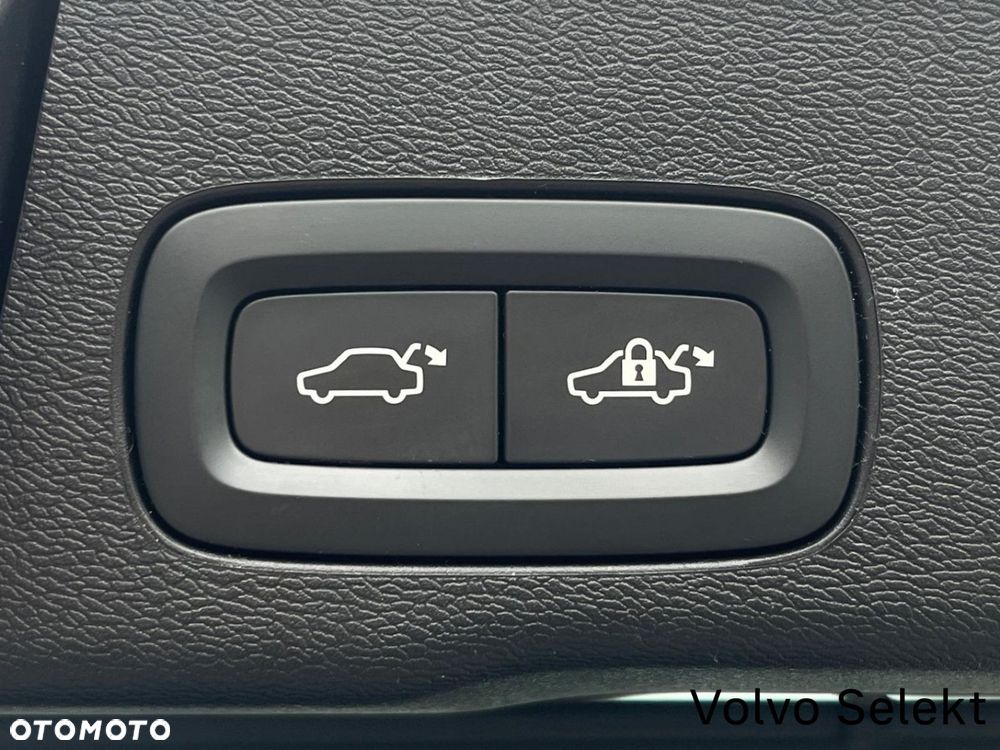 Volvo XC 60 - 32