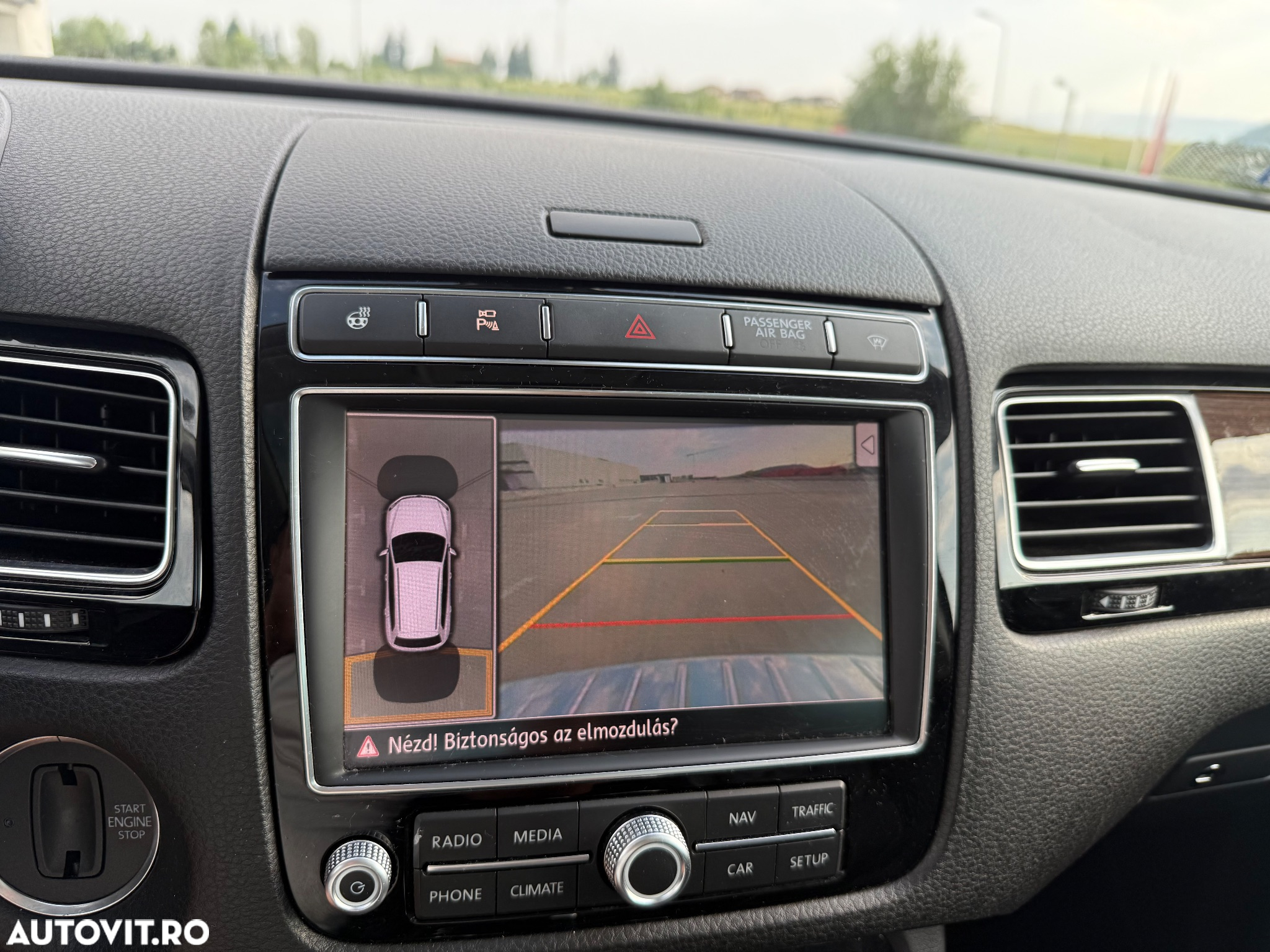 Volkswagen Touareg 3.0 V6 TDI BMT - 17