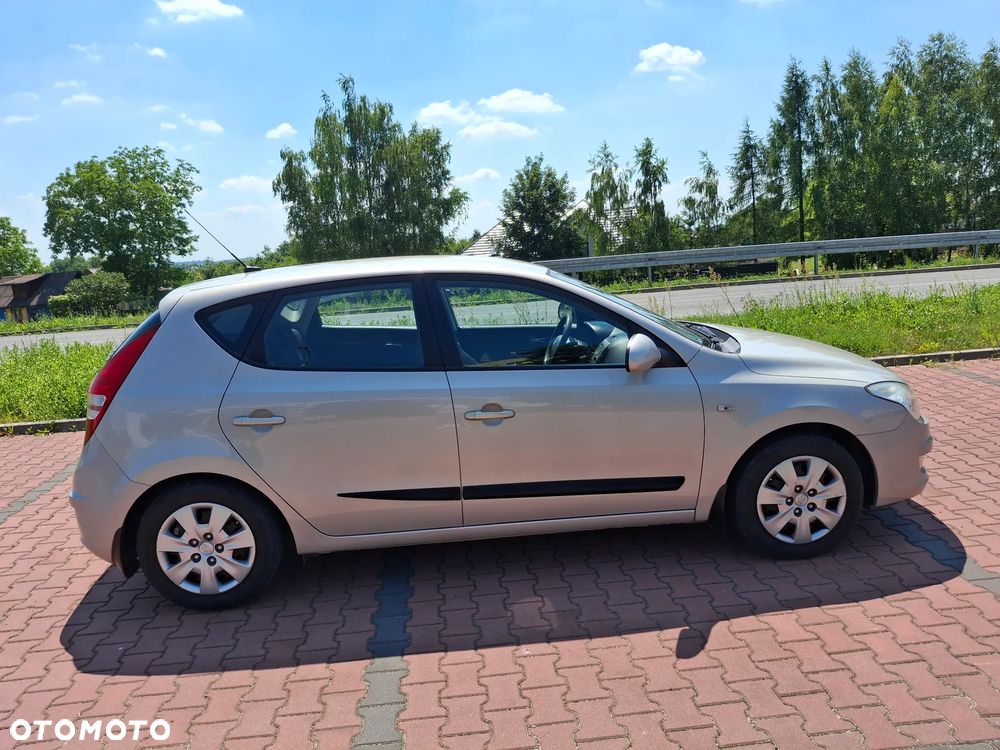 Hyundai i30 1.4 Comfort - 2