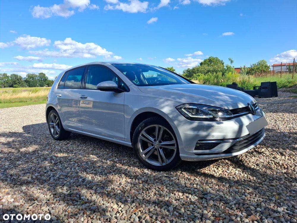 Volkswagen Golf 2.0 TDI SCR DSG R-Line - 5