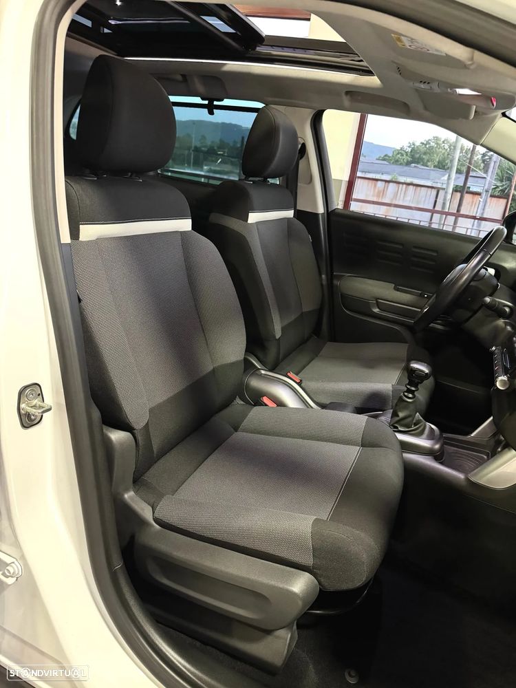 Citroën C3 Aircross PureTech 110 Stop & Start OPF SHINE - 31