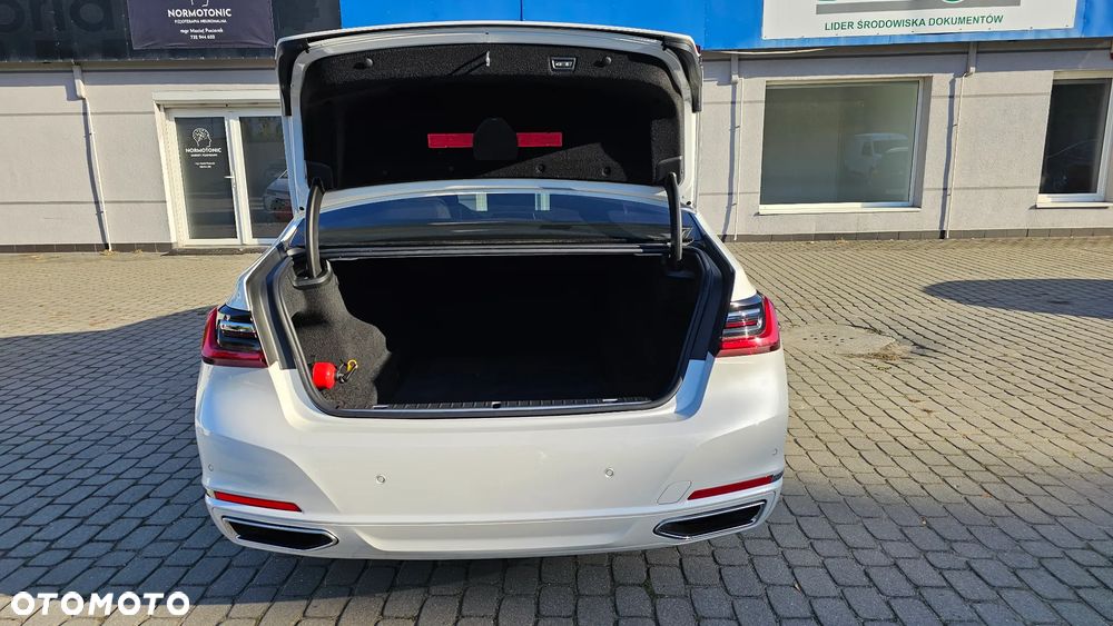 BMW Seria 7 730d xDrive - 8