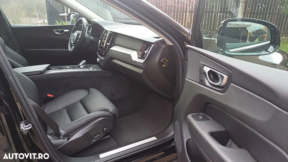 Volvo XC 60 B4 MHEV Inscription - 18