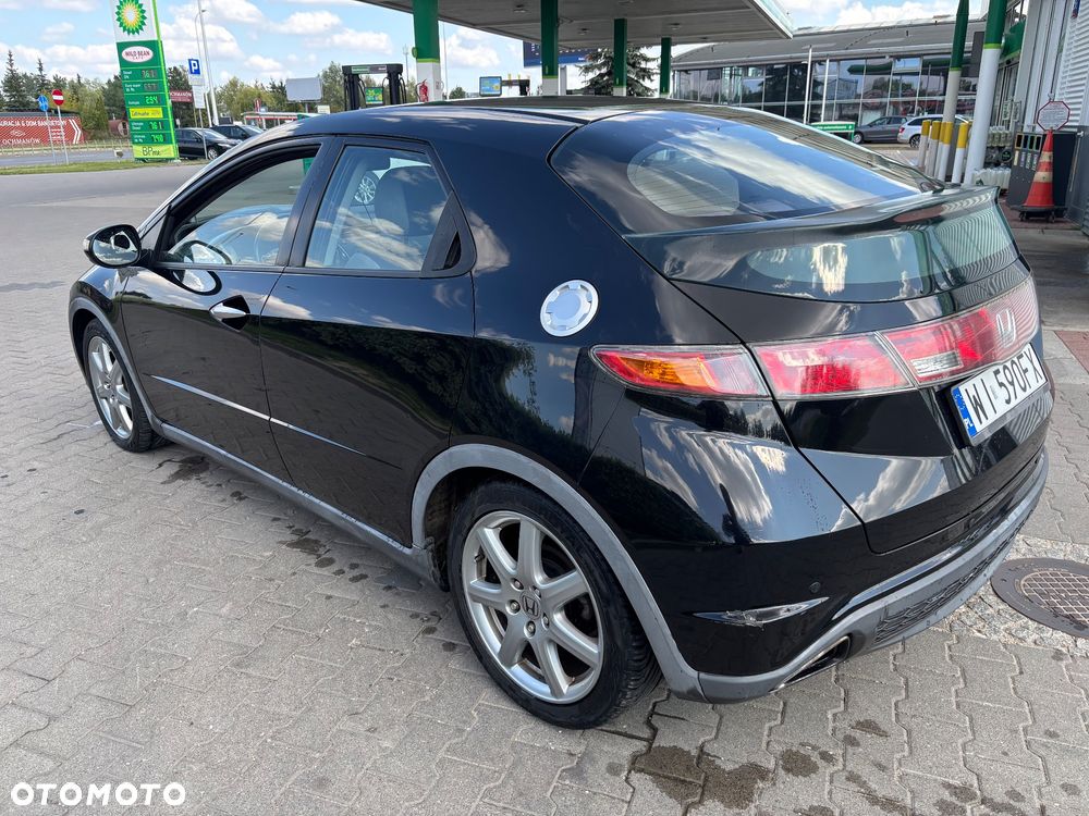 Honda Civic 1.8 Executive - 7