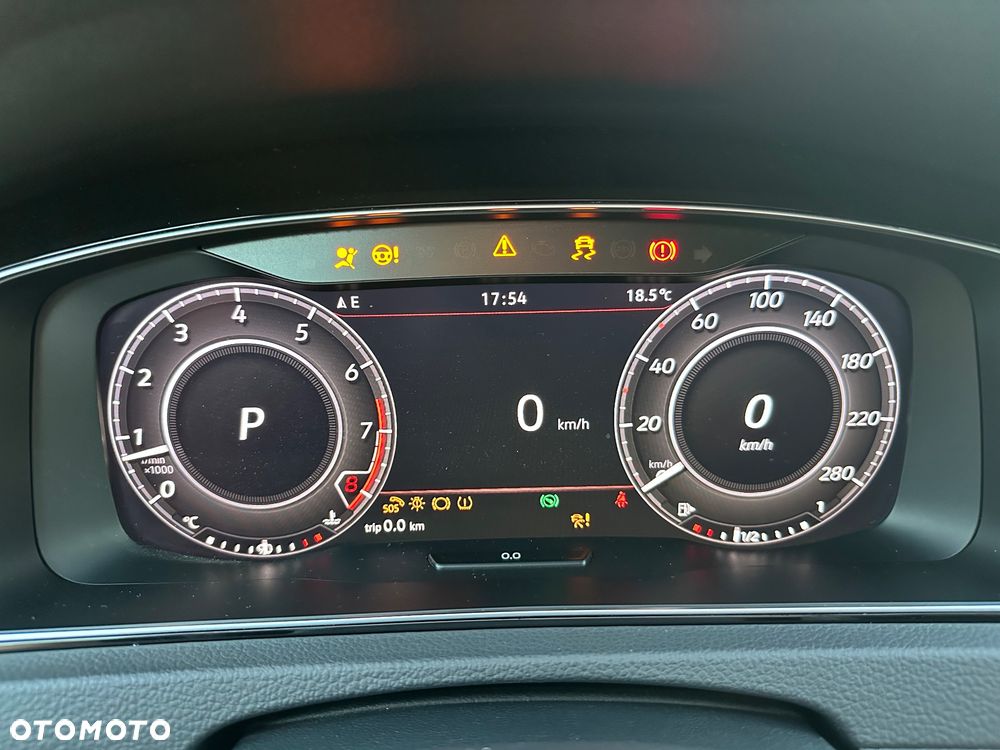 Volkswagen Golf GTI (BlueMotion Technology) DSG Performance - 20