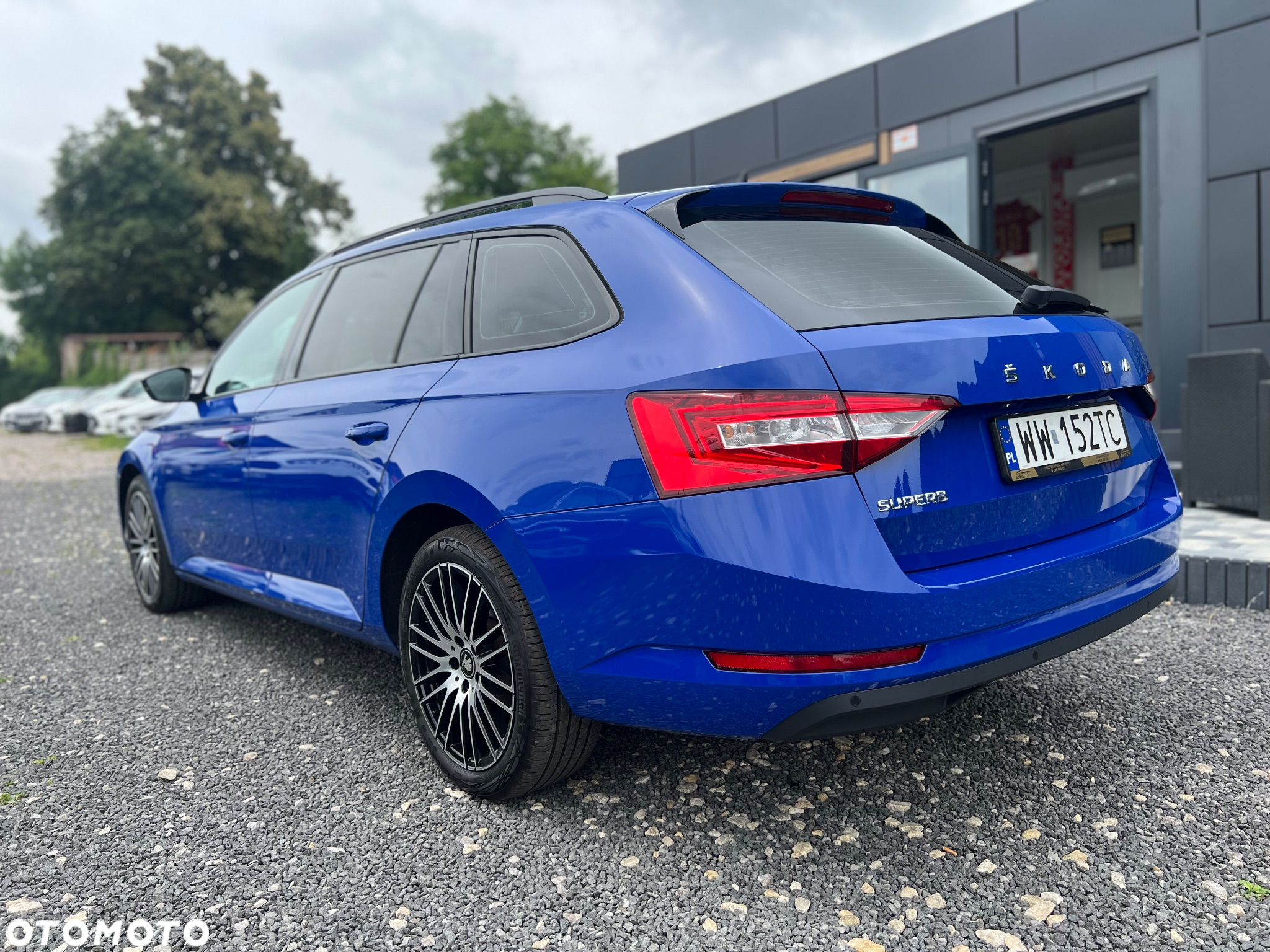 Skoda Superb 2.0 TDI SCR Ambition - 7