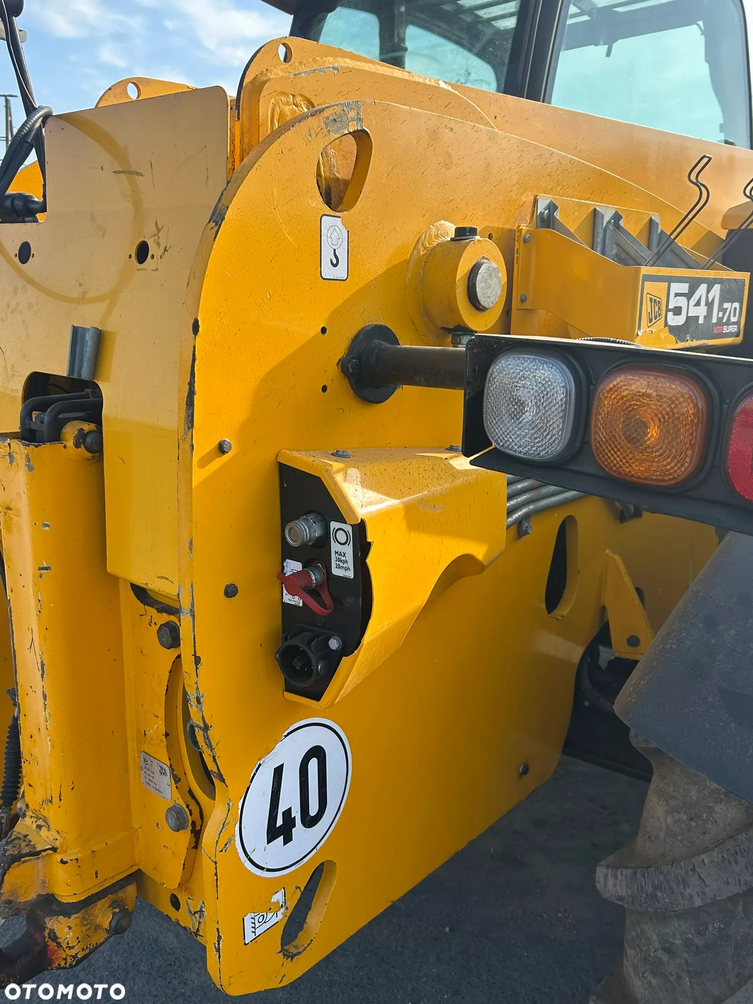 JCB 541-70 Agrisuper - 9