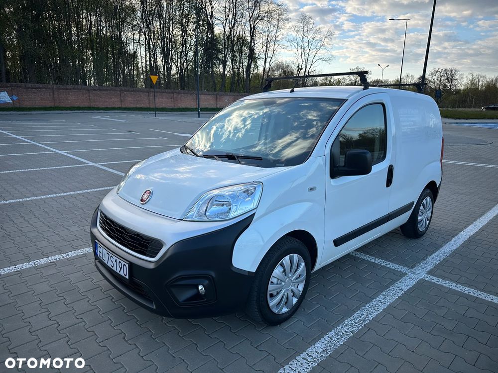 Fiat Fiorino Kombi 8V SX - 1