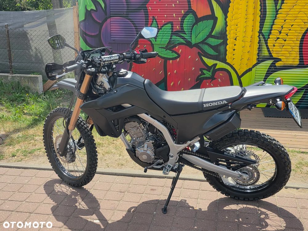 Honda CRF - 3