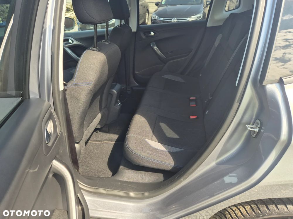 Peugeot 2008 PureTech 130 Stop&Start Crossway - 11