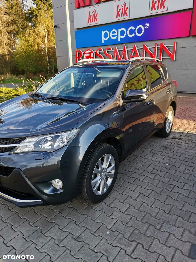 Toyota RAV4 2.2 D-4D Premium - 18