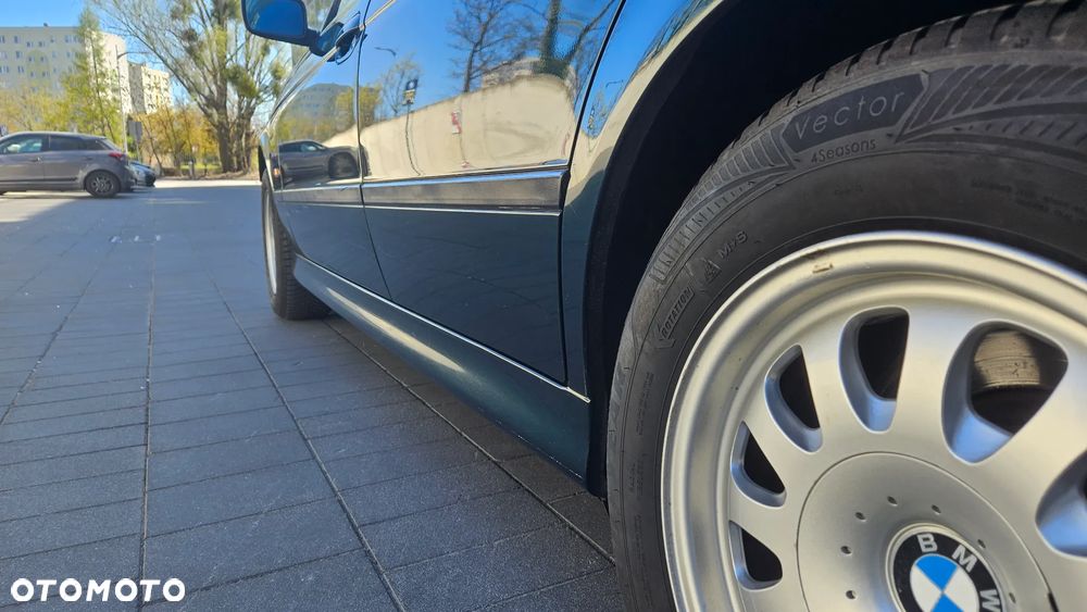 BMW Seria 5 - 18
