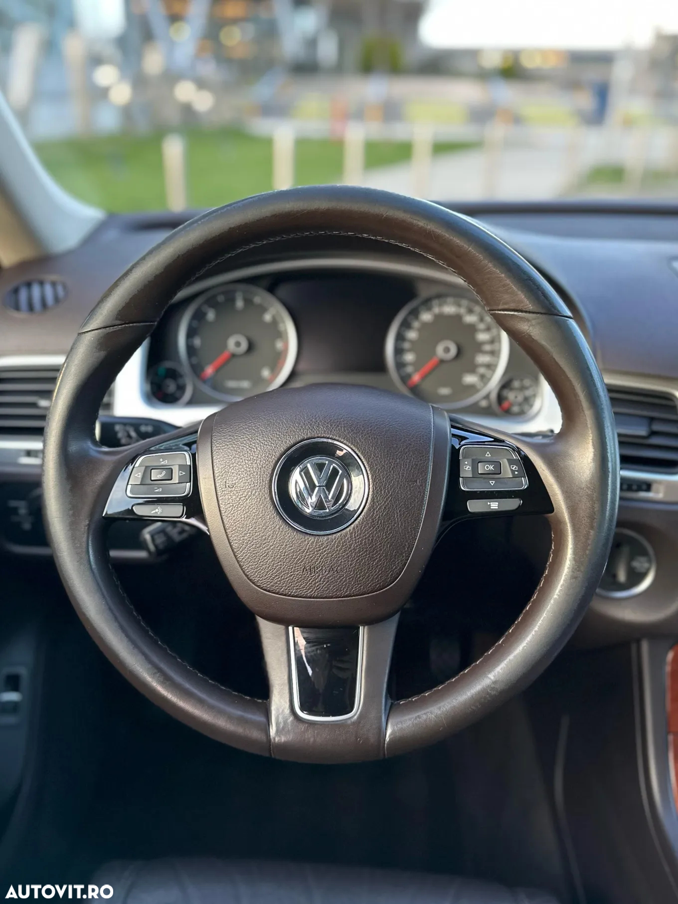 Volkswagen Touareg - 15
