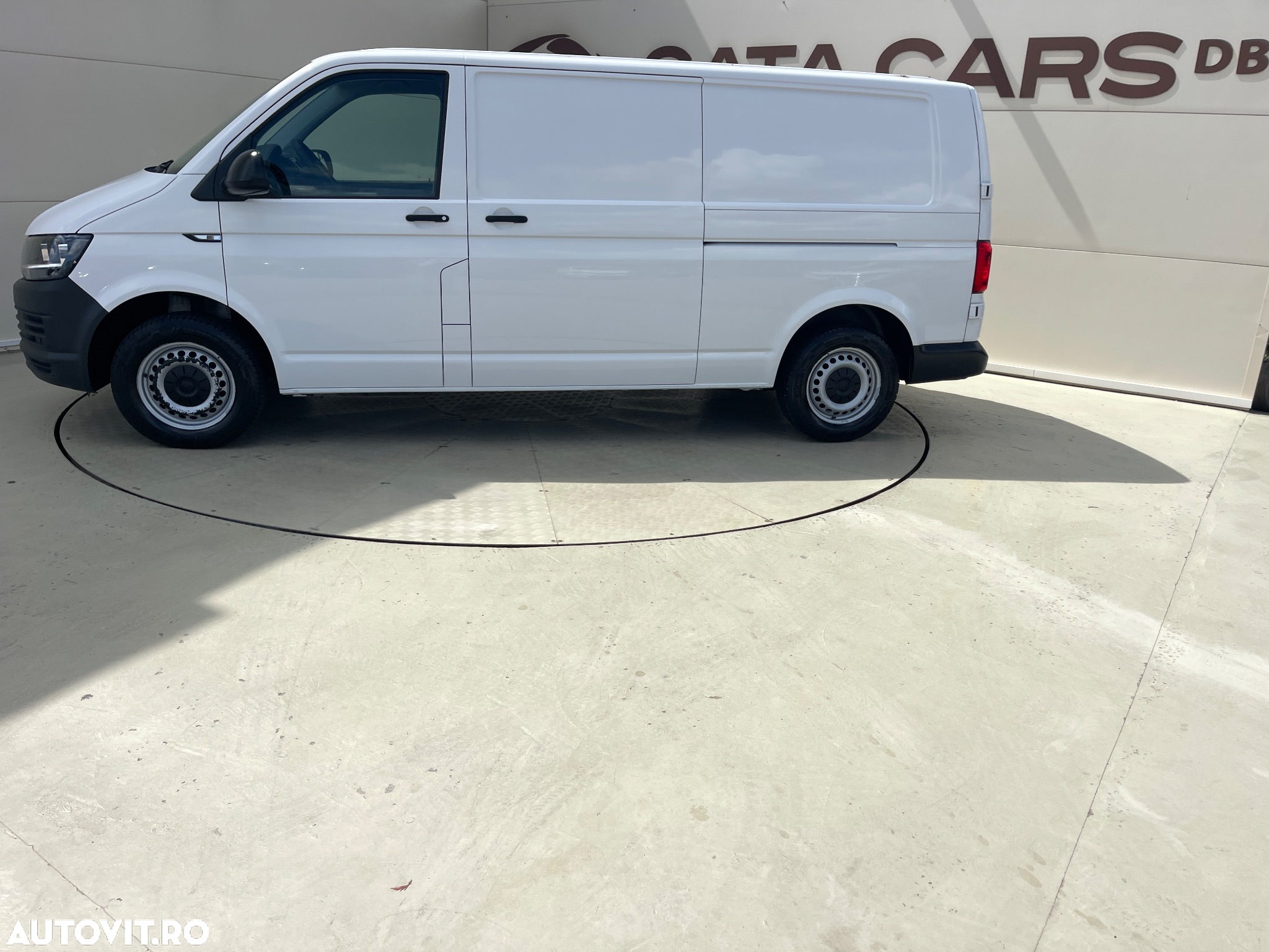 Volkswagen Transporter 2.0TDI  LUNG  2CULISANTE  USI SPATE - 8