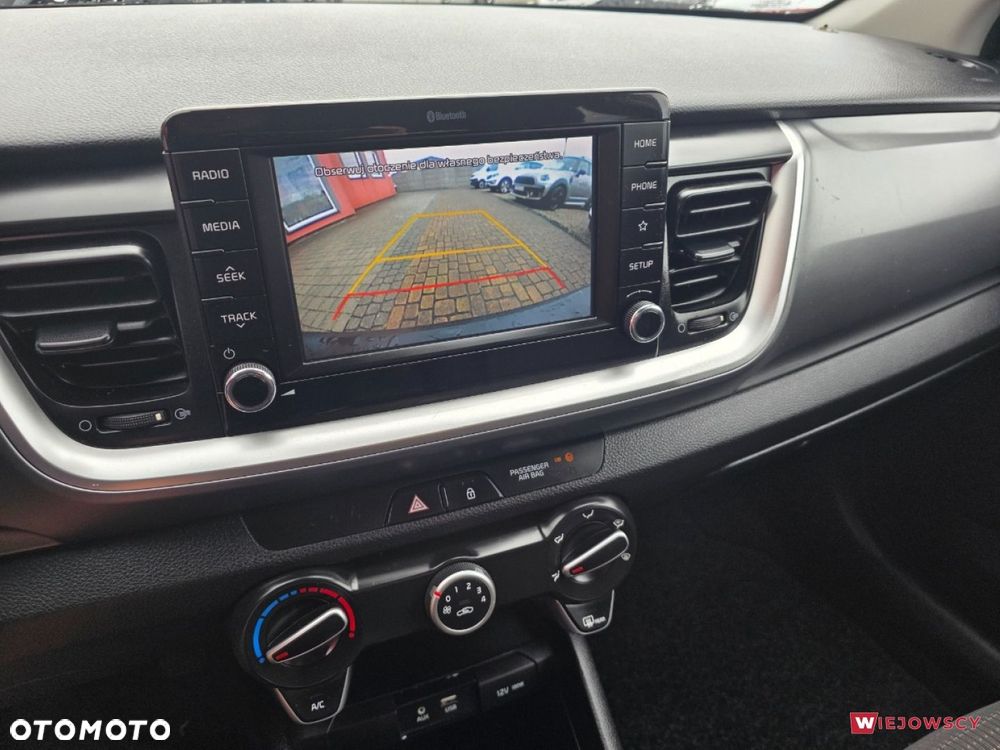 Kia Stonic - 21