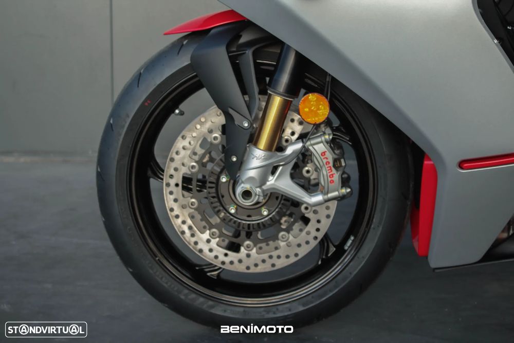 MV Agusta Superveloce S - 15