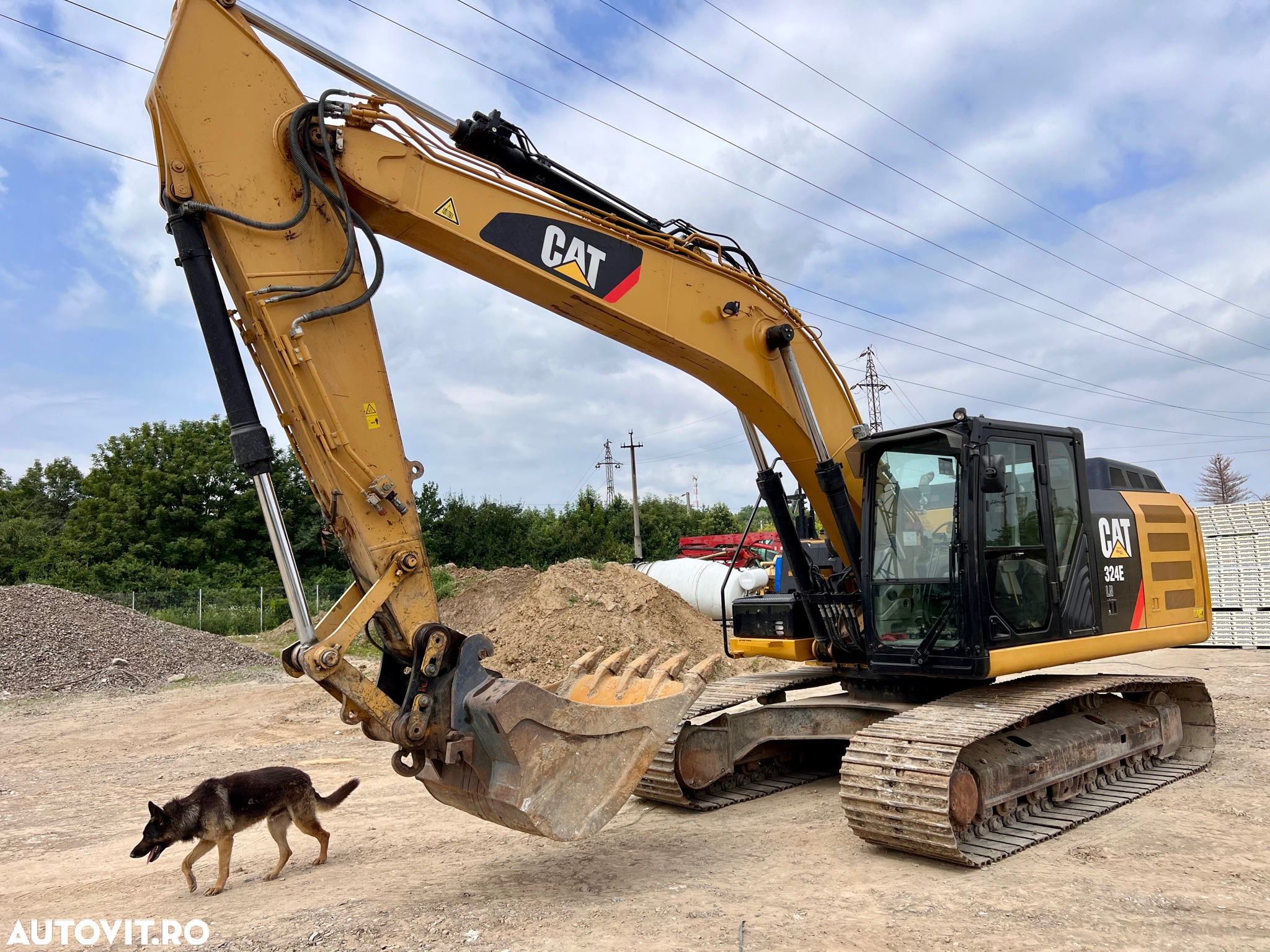 Caterpillar 324e - 4