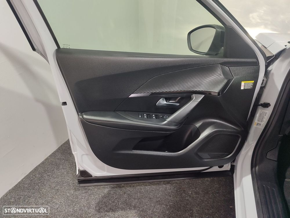 Peugeot 2008 1.2 Hybrid Allure e-DCS6 - 35