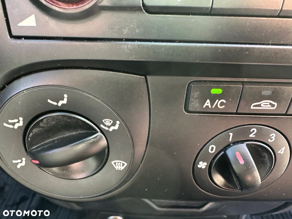 Hyundai i20 1.2 FIFA WM Edition - 22