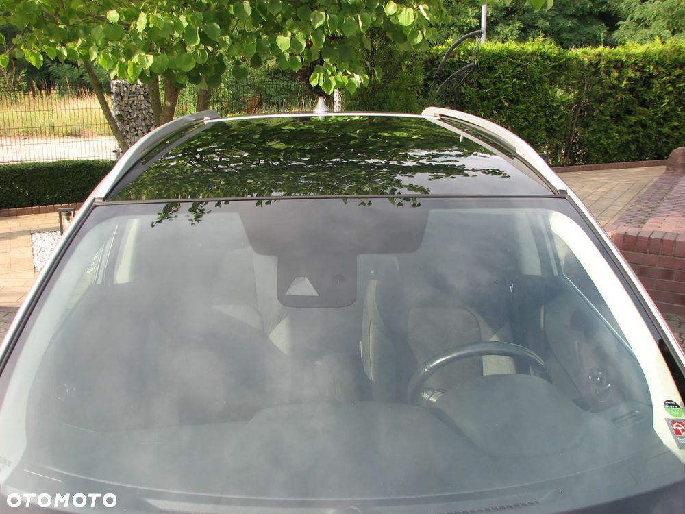 Nissan Qashqai 1.2 DIG-T N-Connecta EU6 - 13