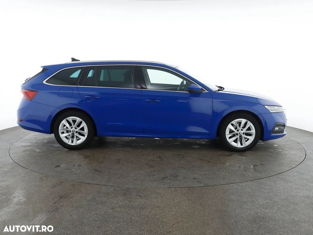 Skoda Octavia Combi 2.0 TDI DSG Premium Edition - 4
