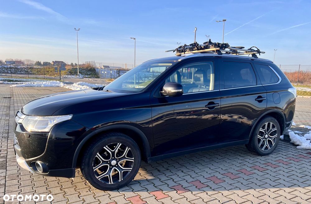 Mitsubishi Outlander 2.0 Intense + 4WD CVT - 3