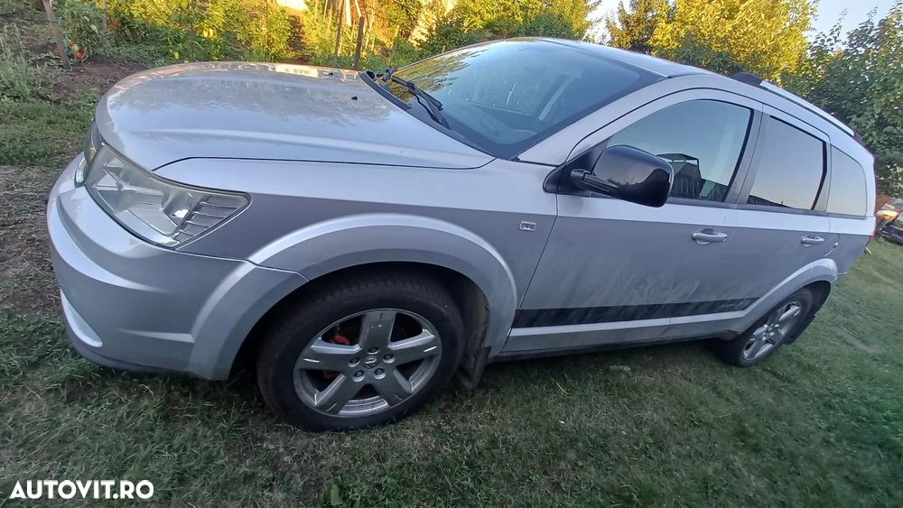 Dodge Journey - 4