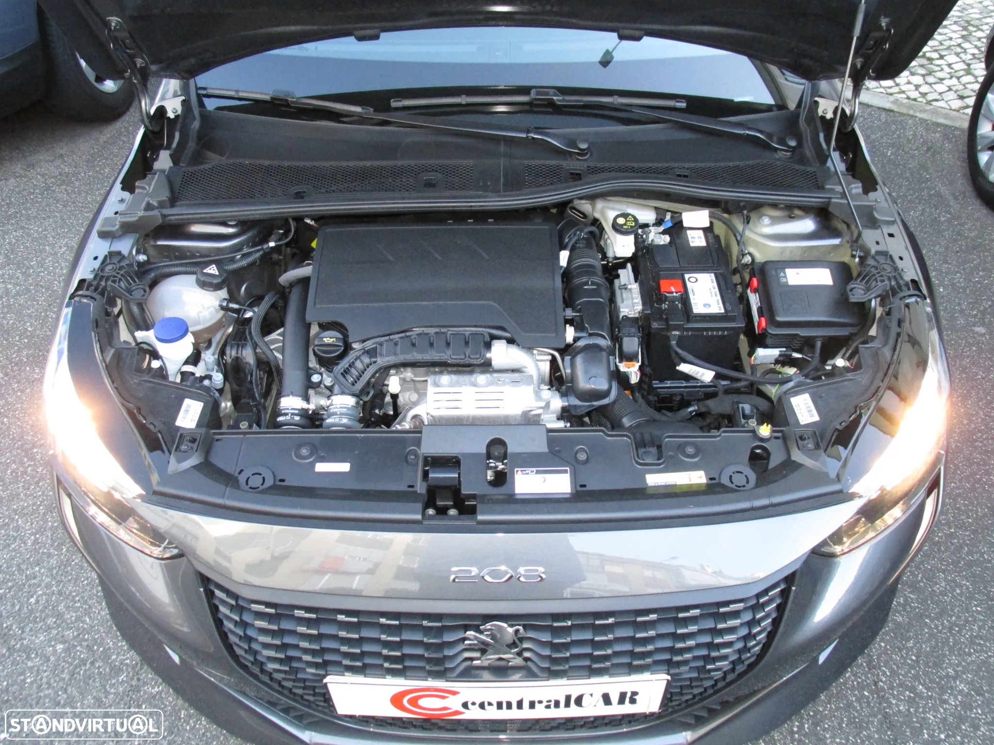 Peugeot 208 1.2 PureTech Active Pack - 46