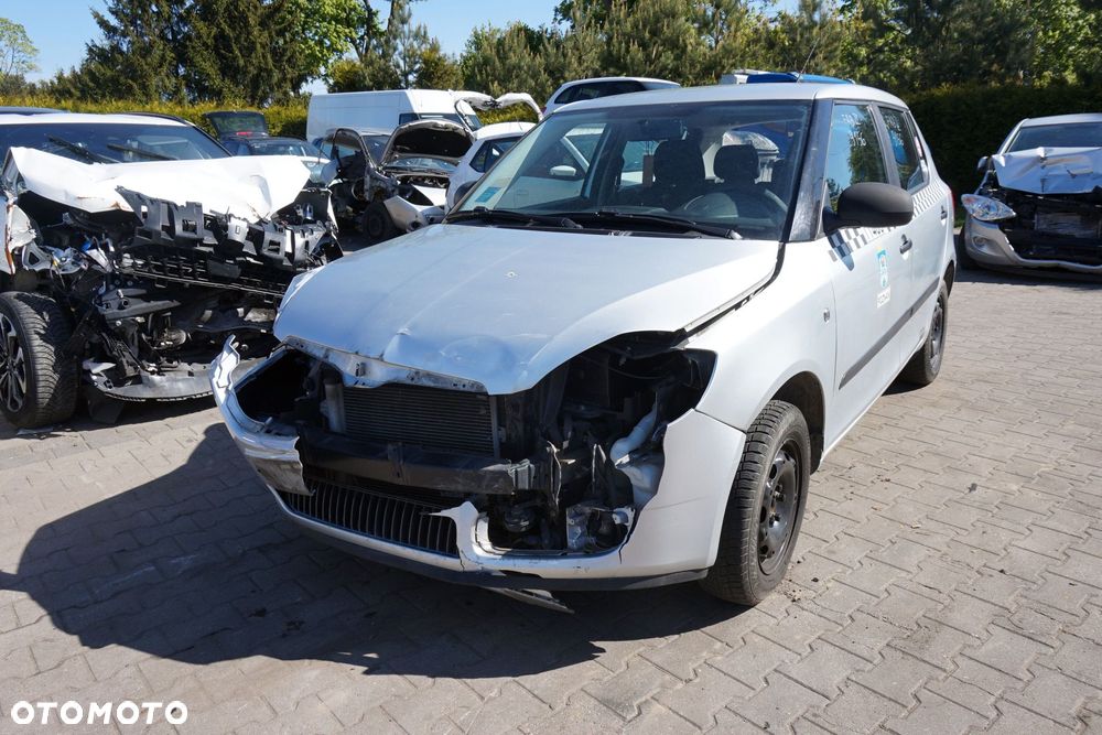 SKODA FABIA II 545 5D HB 2008 9156 1.2 6V BBM 60KM JHN SREBRNY na części - 1