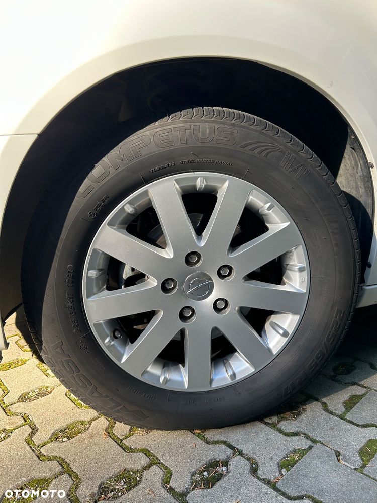 Chrysler Town & Country - 24