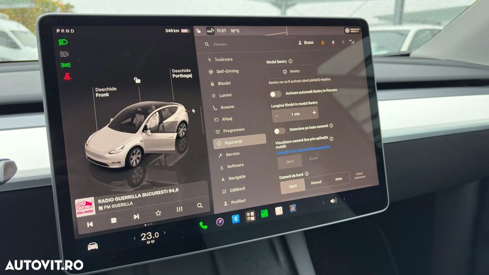 Tesla Model Y Long Range Dual Motor AWD - 17