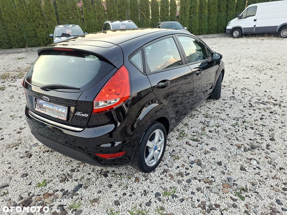 Ford Fiesta 1.25 Ambiente EU5 - 16