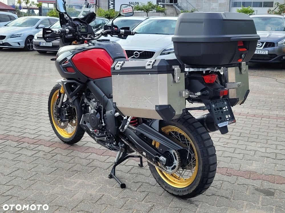 Suzuki V-STROM - 17