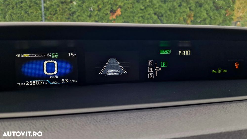 Toyota Prius 1.8 HSD Exclusive - 20