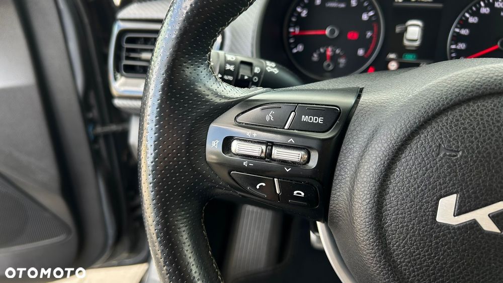 Kia Stonic 1.0 T-GDI 120 Platinum Edition - 27